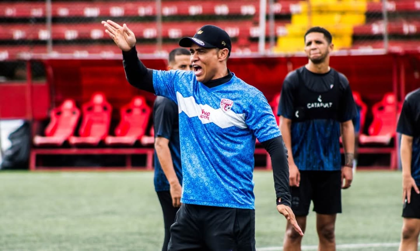 Wálter Centeno quedó en estado de éxtasis tras vencer a Saprissa, dirigido por Paulo Wanchope.