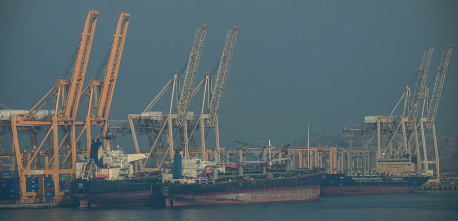 – CR Trump Observer calma el mercado petrolero cuando se abre por Irán y China

 – Noticias cr
