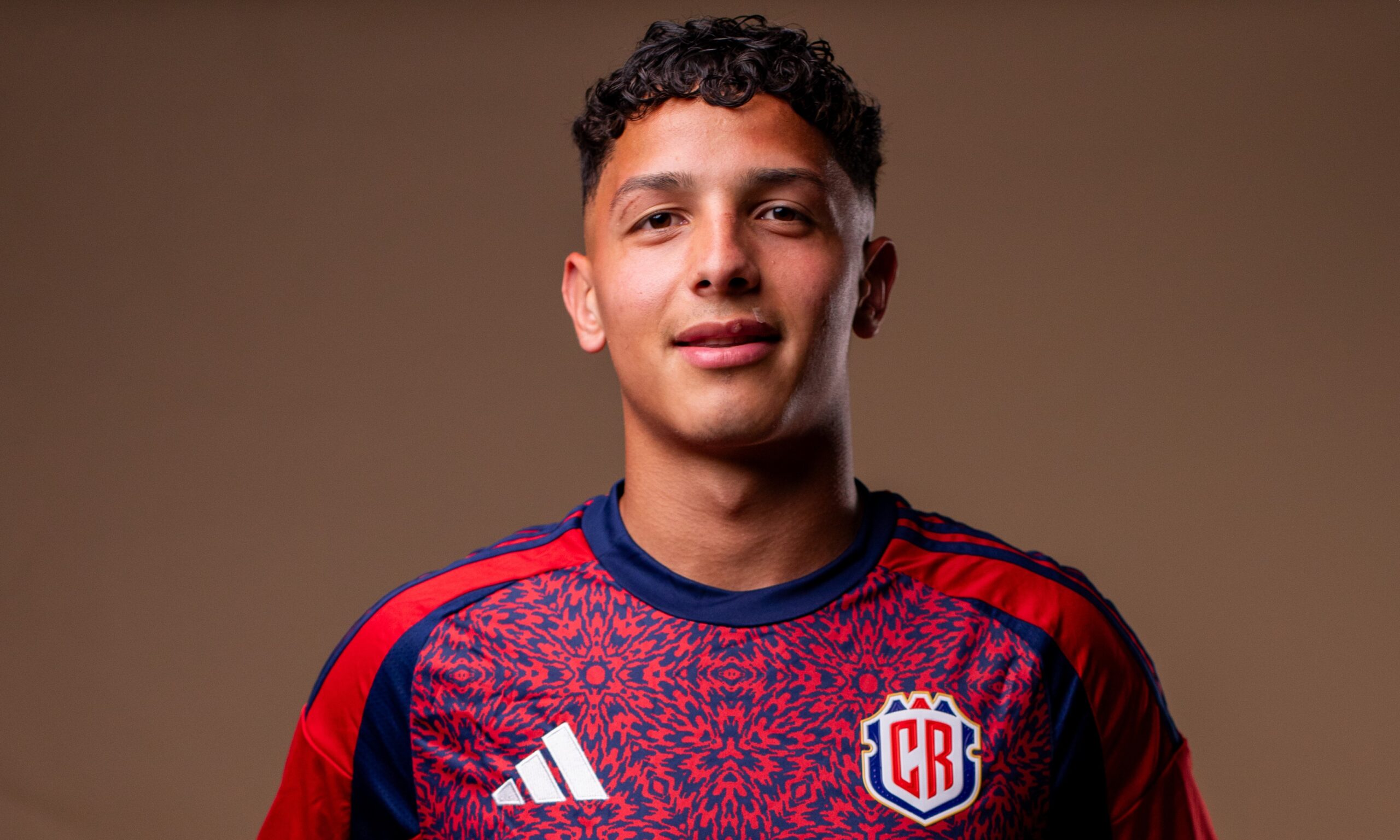 Vea cómo Warren Madrigal fue herido

 – Noticias cr