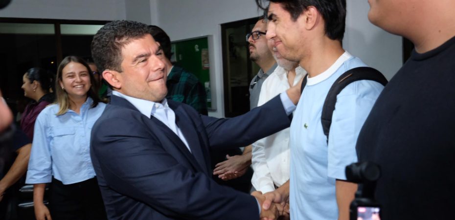 La búsqueda de Álvaro Ramos

 – Noticias cr