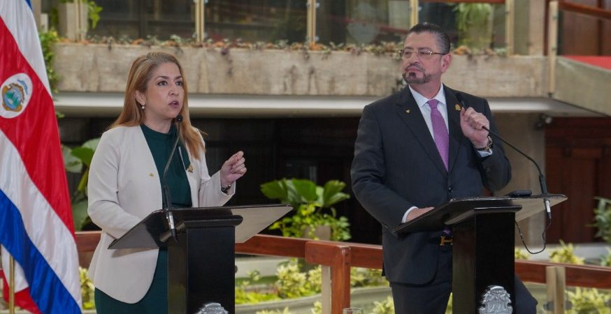 ¿Puede el presidente Chaves seguir su conferencia de prensa? TSE explica los límites de las nuevas disposiciones electorales

 – Noticias cr