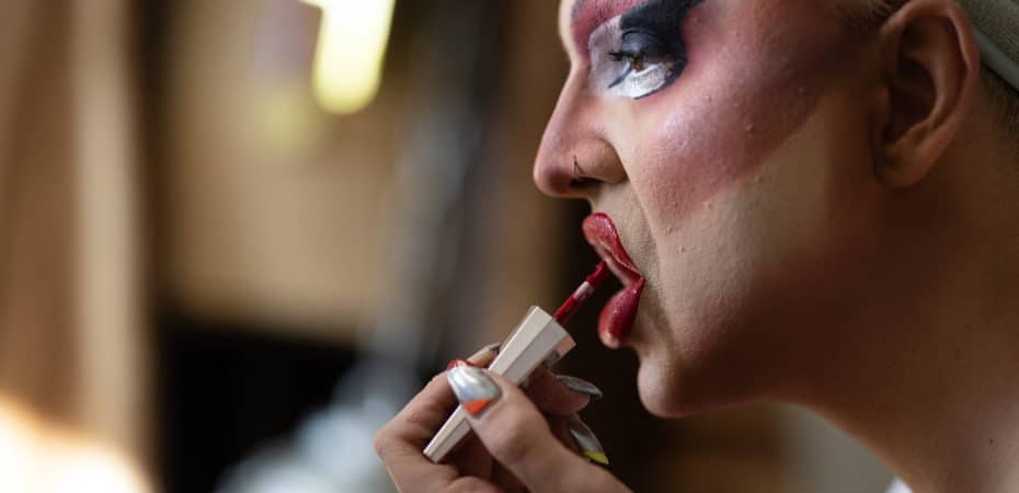Fabricio Alvarado presenta un proyecto para prohibir y castigar a los espectáculos «Drag Queen» y «Transvestite» contra menores

 – Noticias cr