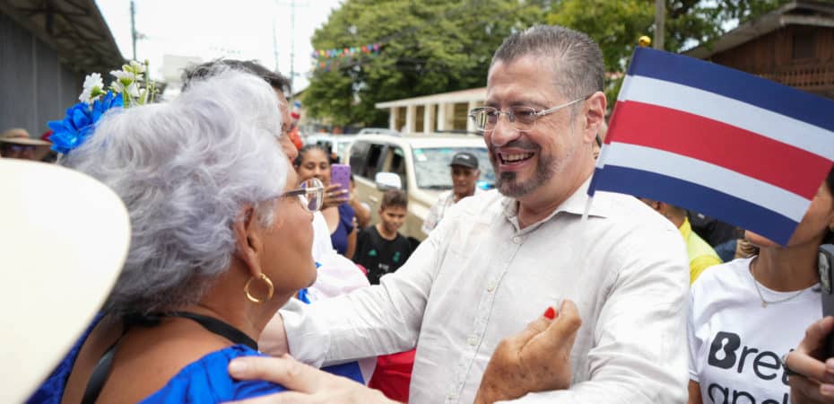 Críticas difíciles del presidente Chaves por decir sobre una niña «registrarla y entregarla cuando se graduó de la universidad»

 – Noticias cr