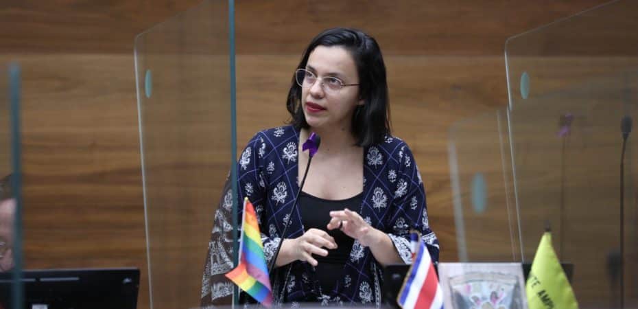 Sofía Guillén comparte una foto de su ultrasonido

 – Noticias cr