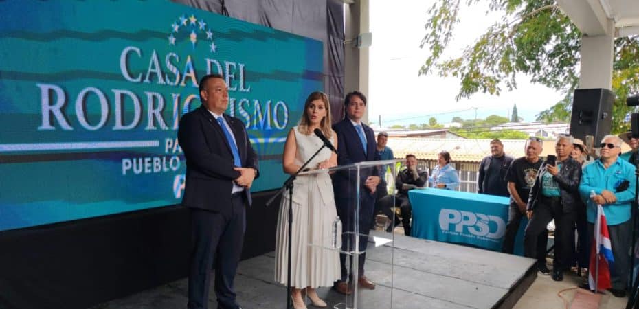 Laura Fernández y su financiamiento familiar

 – Noticias cr