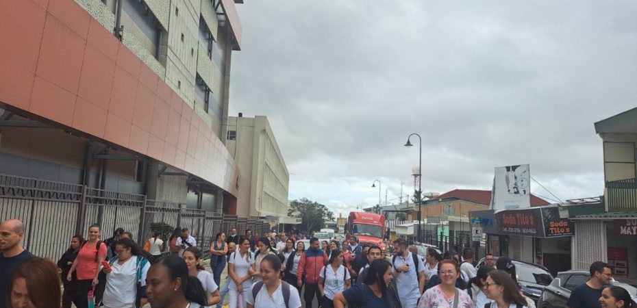 Toma de CCSS: impacto en la atención médica

 – Noticias cr