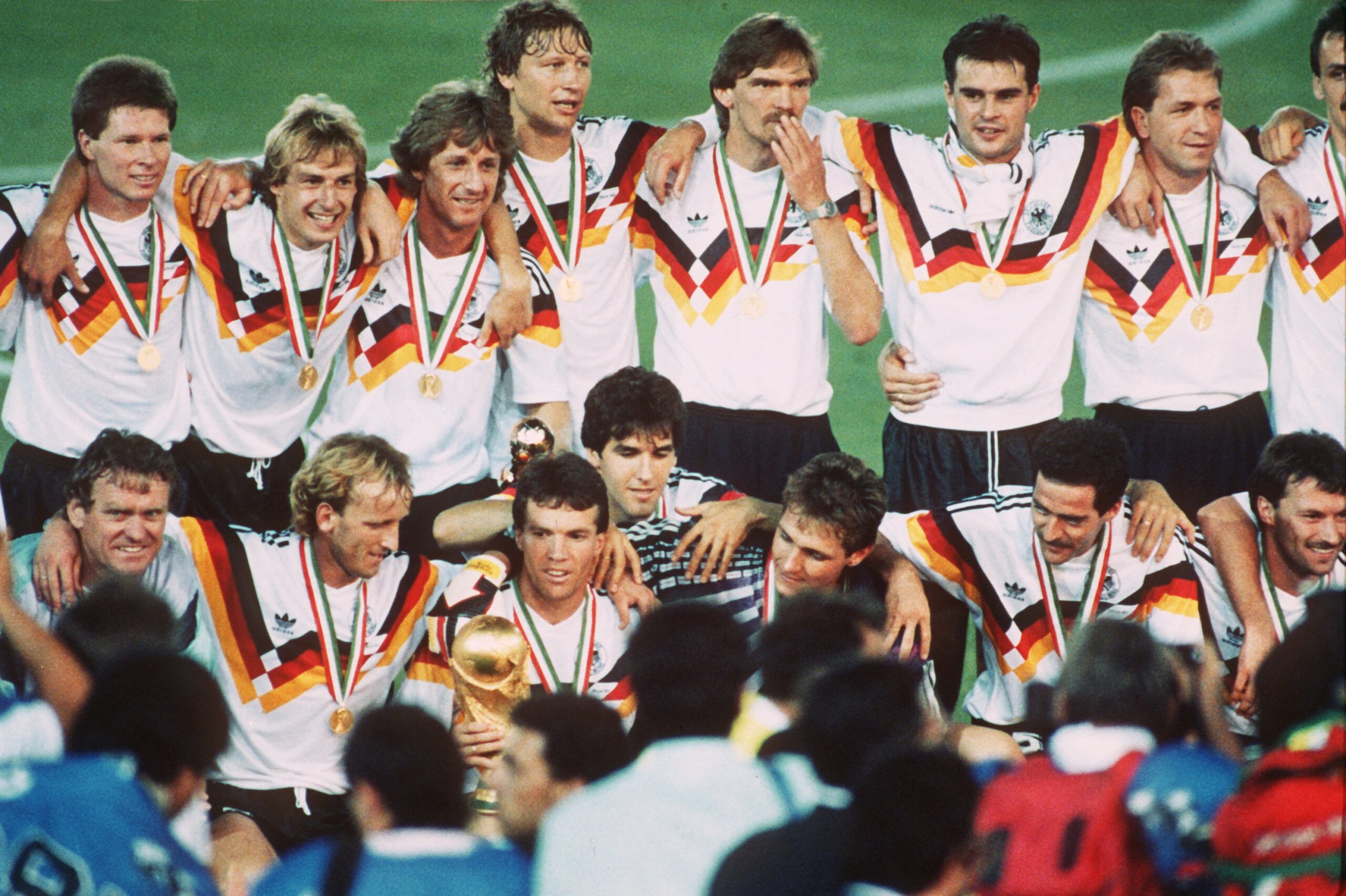 Jugador de fútbol de campeón mundial en Italia muere 90

 – Noticias cr