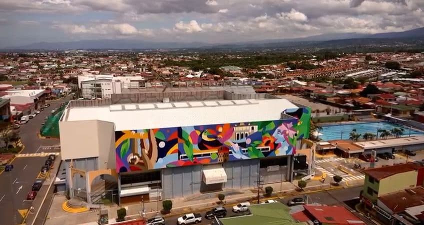 Se esfuerzan por mejorar el nombre del salón de deportes

 – Noticias cr