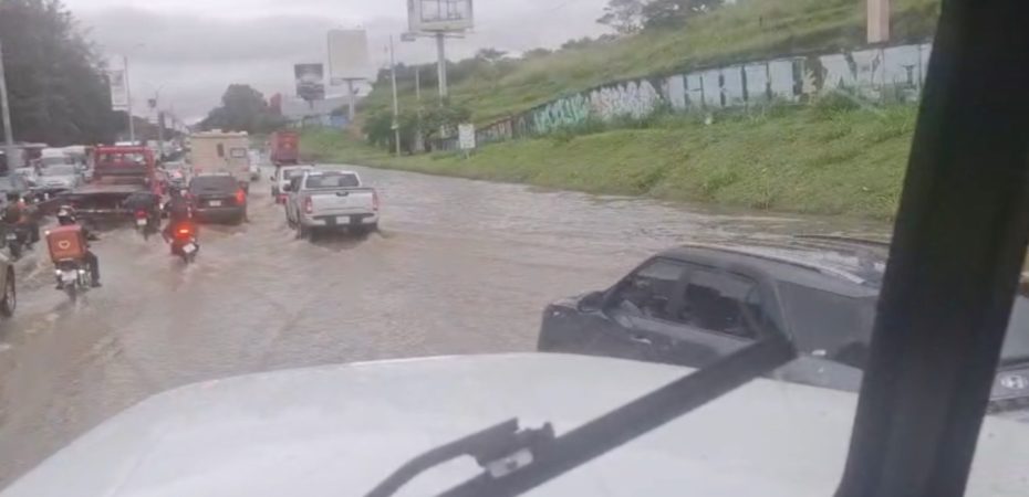 Video | Alerta de IMN para mujeres tormentas y vientos fuertes: el general Cañas informa inundaciones

 – Noticias cr