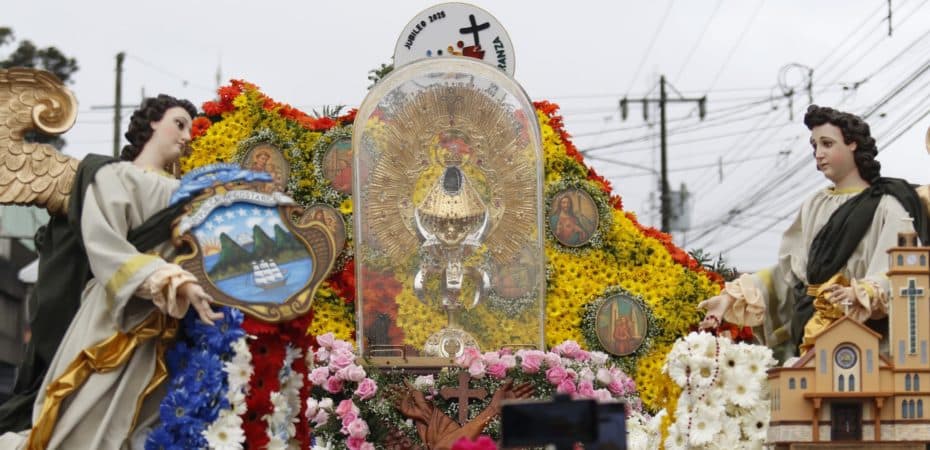 Virgen de los Ángeles en la Catedral de Cartago

 – Noticias cr