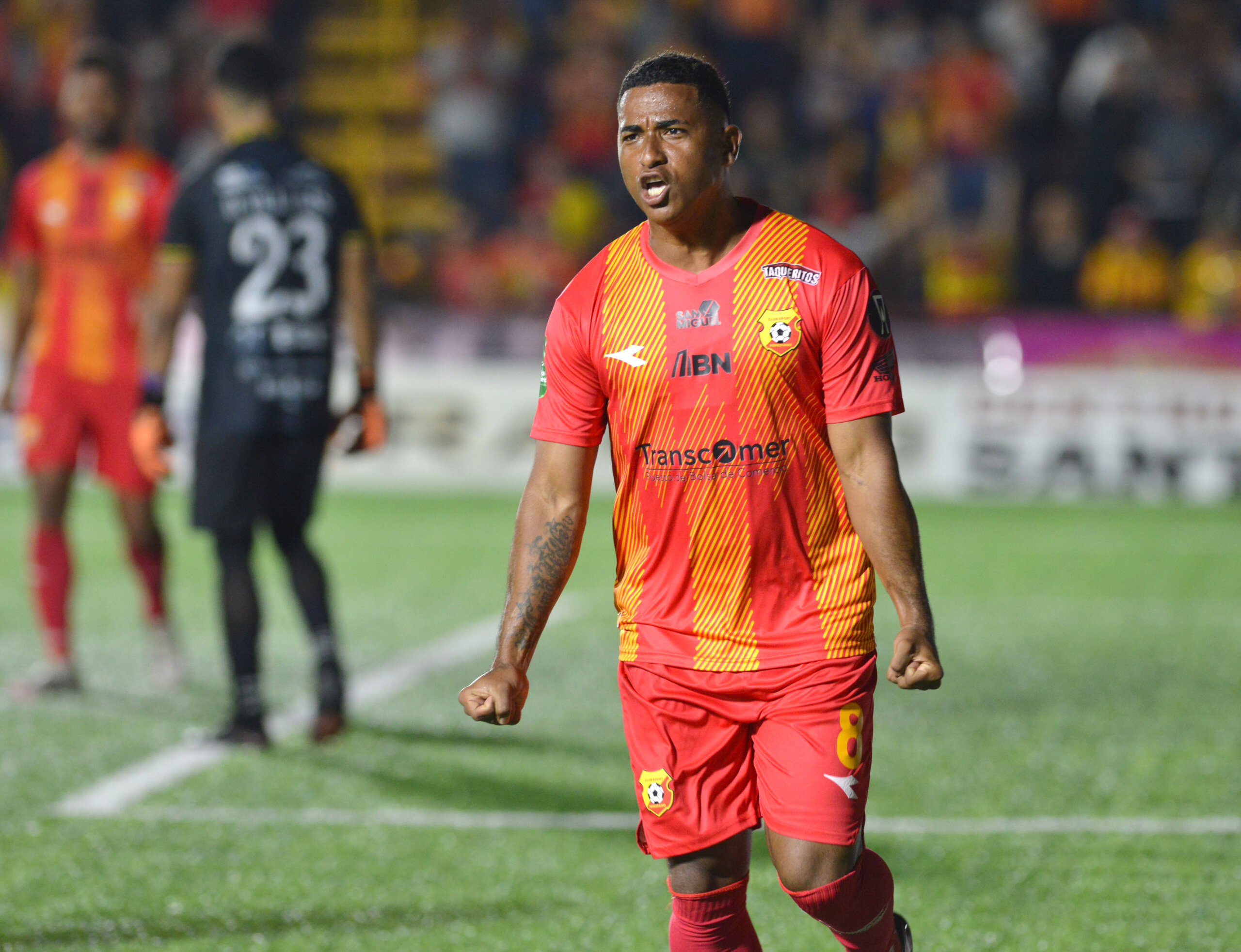 Alan Cruz ha sido otorgado con 3 juegos de suspensión

 – Noticias cr