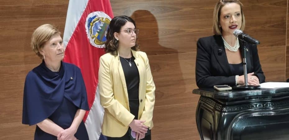 Los suplentes señalan la «inconsistencia grave e irregularidades» del gobierno con la intervención de Aya en Naranjo

 – Noticias cr