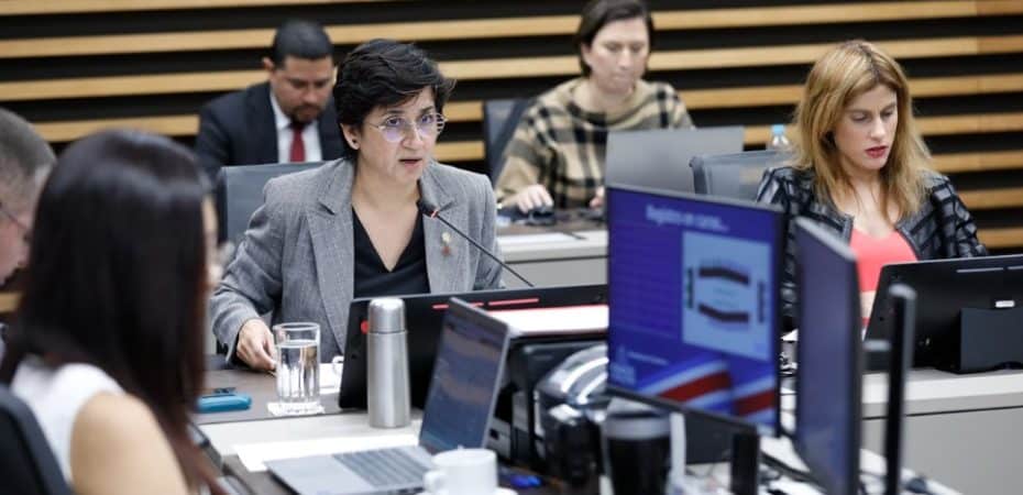 Lo que dice el informe sobre la inmunidad de levantamiento de Chaves

 – Noticias cr