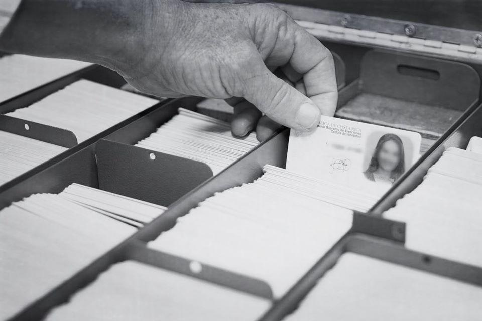Ya no es necesario tomar una fotocopia de la tarjeta para procedimientos en entidades gubernamentales

 – Noticias cr