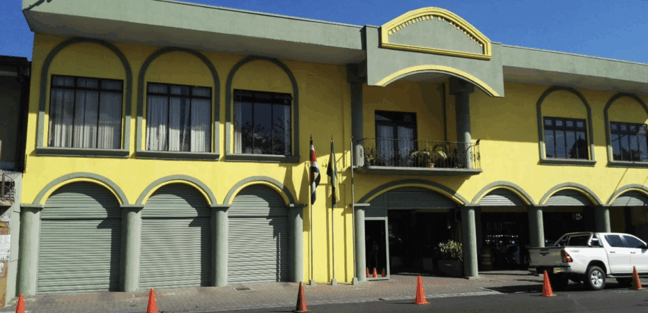 La habitación IV elimina el privilegio de aumentos automáticos de ¢ 1500 por mes a los empleados del municipio de Alajuelita

 – Noticias cr