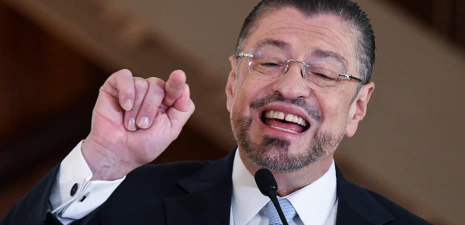 El fiscal investiga a Rodrigo Chaves por un efecto

 – Noticias cr