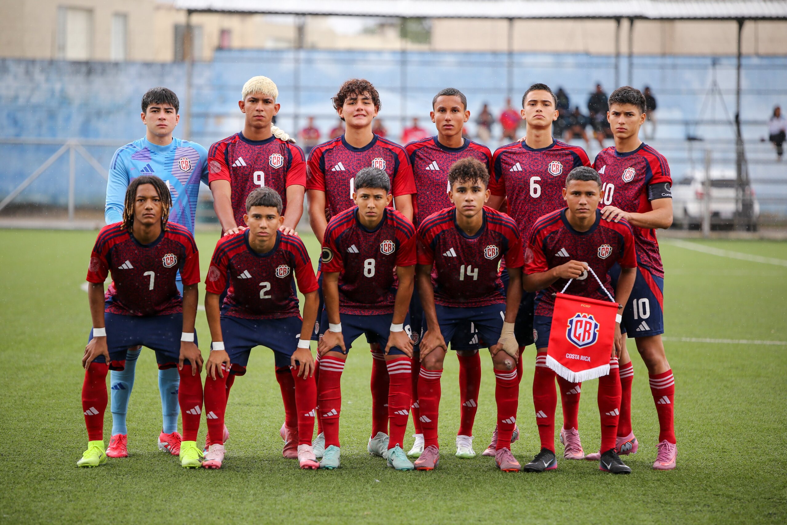 Azofifa gana su primer título con el Cele

 – Noticias cr