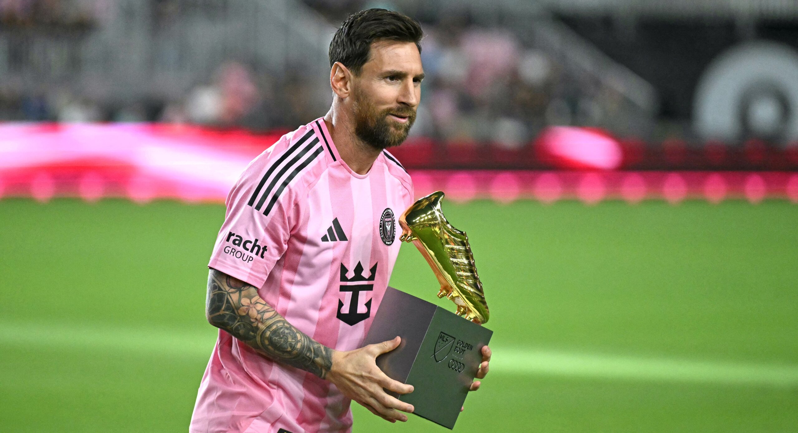 Messi recibe su primera Bota de Oro en la MLS
 – Noticias cr