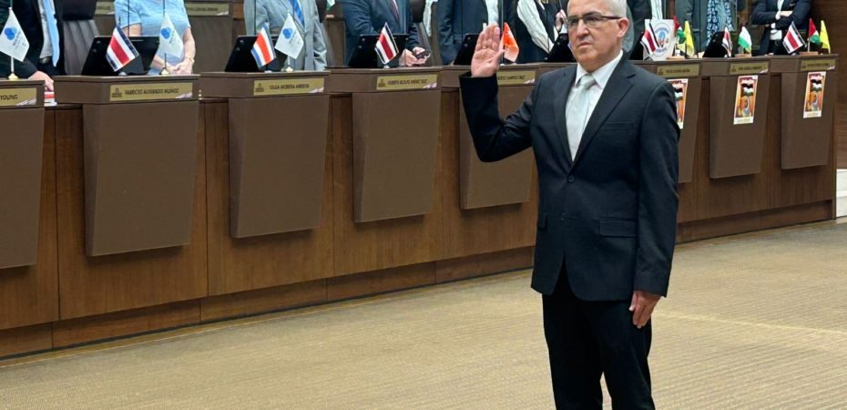 Rafael Segura Jur como sheriff en la tercera división: mantendrá la posición de Jesús Ramiez

 – Noticias cr