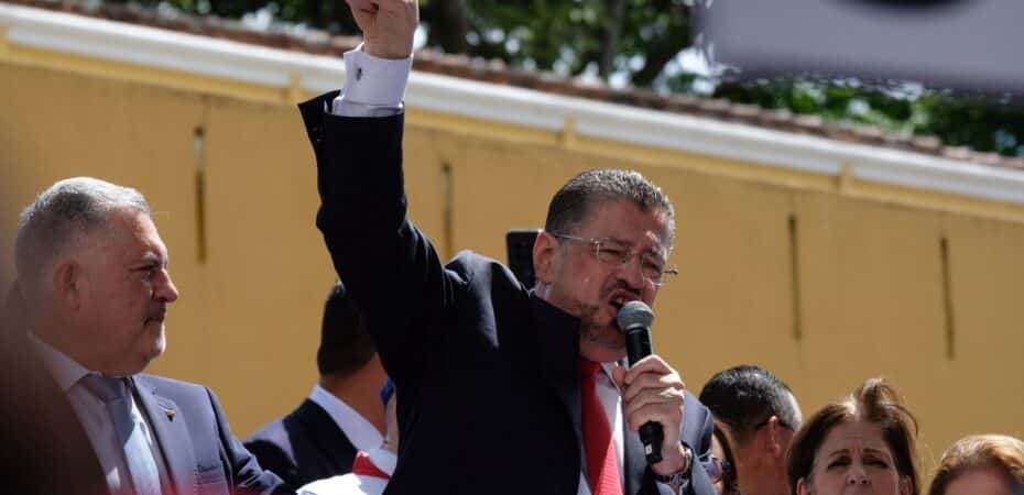 Secretario del PLN denuncia a Rodrigo Chaves del TSE por guerra política cuando participa en actos fuera del Congreso

 – Noticias cr