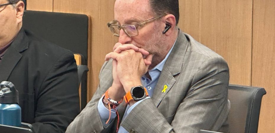 Eli Feinzaig volvió a la legislatura un mes después del accidente: «la recuperación ha ido mejor de lo que pensaba»

 – Noticias cr