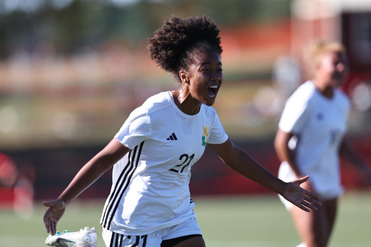 Samira Roper ha dominado el fútbol universitario en Estados Unidos

 – Noticias cr