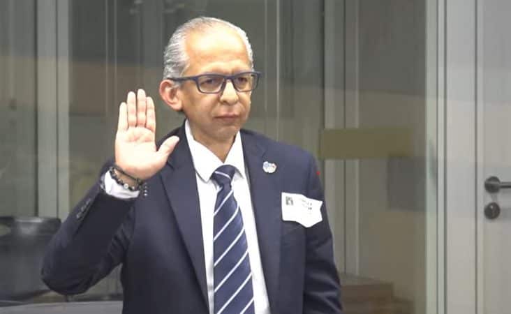 ‘Vino a mentir’: diputado pedirá volver a llamar a controlador aéreo por decir billete rojo estaba ‘incorrecto’

 – Noticias cr