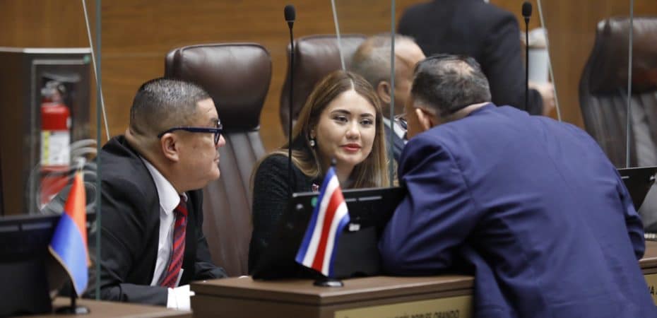 Diputados expulsados ​​de la campaña del PUSC no votarán por Hidalgo

 – Noticias cr