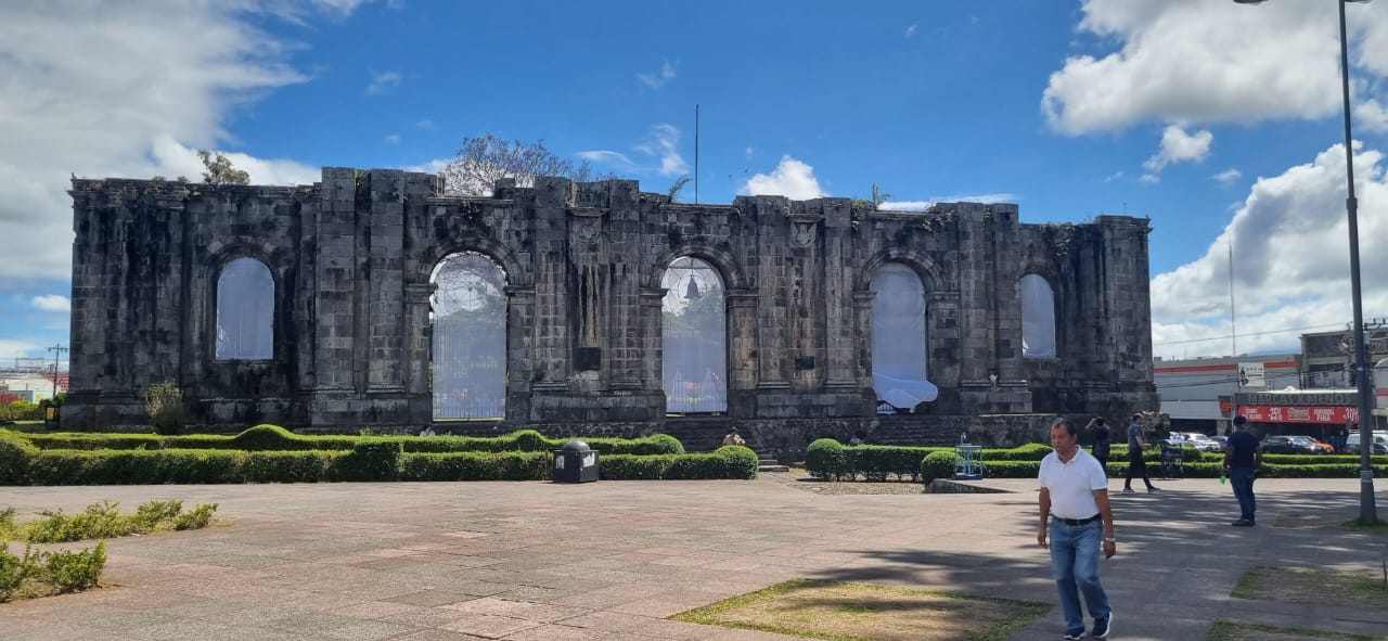 Diputados aceptan la Campana de la Libertad como símbolo nacional, pero se niegan a incluir la Ley de Independencia

 – Noticias cr