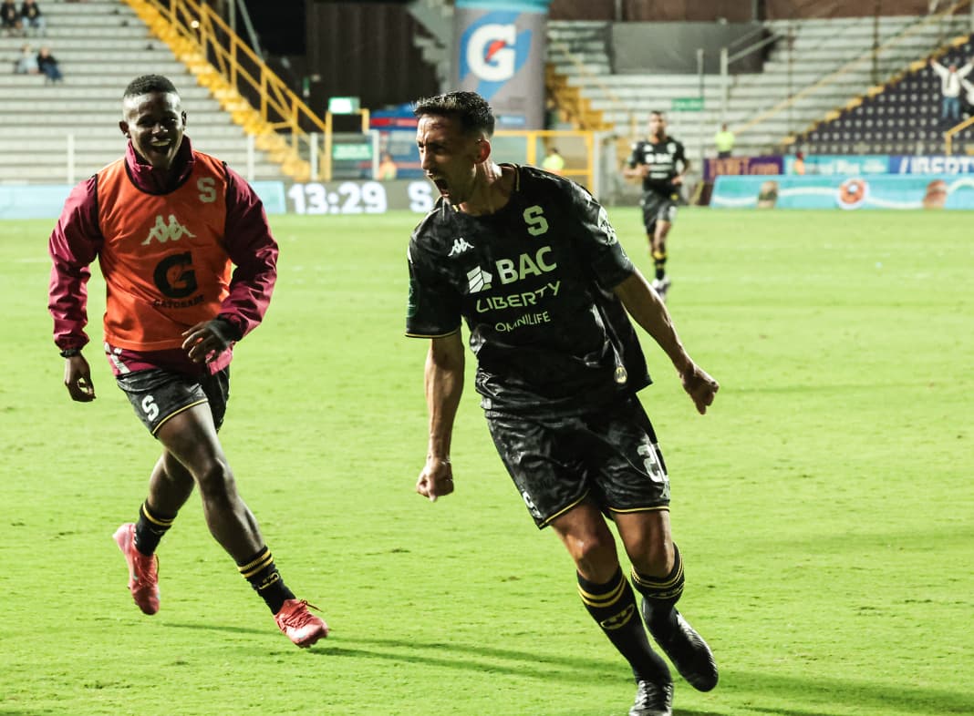 «Cuando tiene que dar la cara, no lo hace»

 – Noticias cr