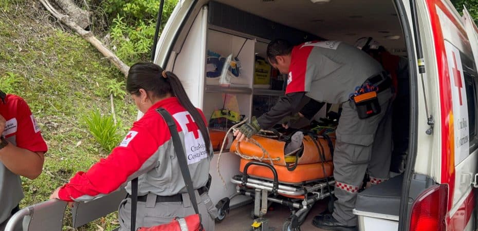 Cruz Roja enfrenta crisis financiera con déficit de ¢1.700 millones

 – Noticias cr