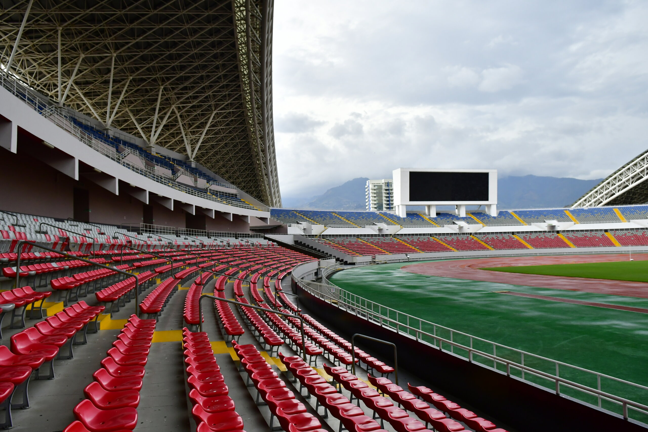 Si llevas estos artículos no te dejarán entrar al estadio.

 – Noticias cr