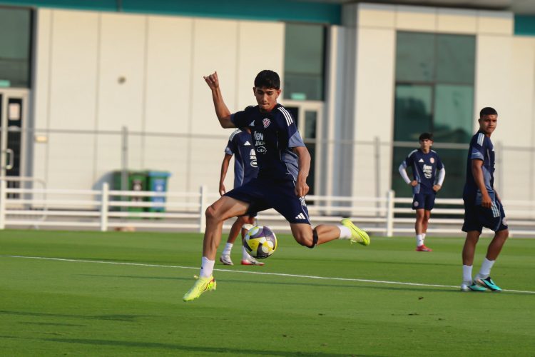 La Sub-17 ya está en Qatar para disputar el Mundial de Fútbol 2025

 – Noticias cr