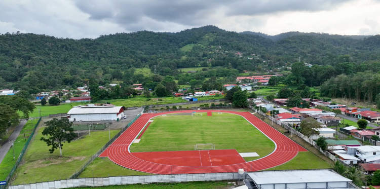 La nueva pista atlética de Sequires ofrece mejores condiciones para juegos comunitarios y nacionales

 – Noticias cr