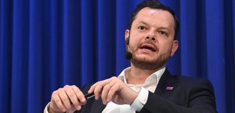 Candidato del PUSC propone vender el BCR para financiar seguridad

 – Noticias cr