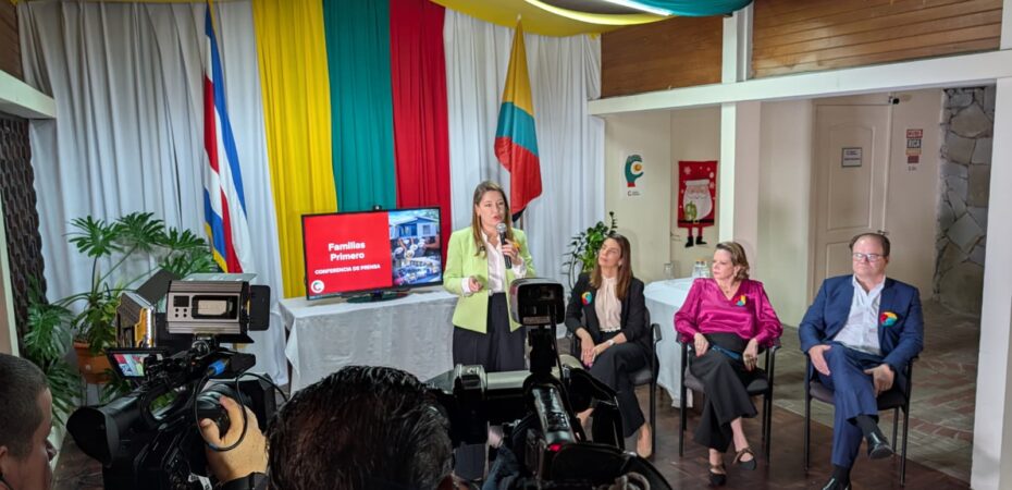 Claudia Dobles propone 100.000 plazas de guardería para 2030

 – Noticias cr