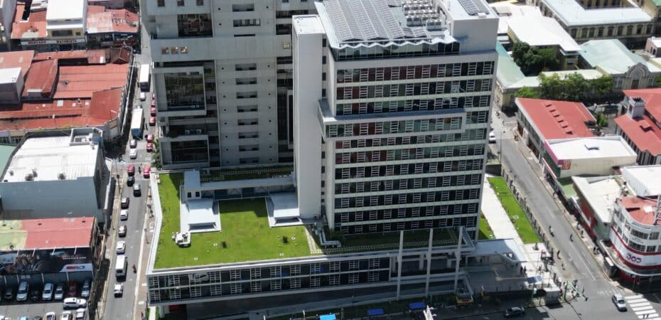 CCSS aprueba 1.358 plazas pero admite 5.000 déficit en servicios de salud

 – Noticias cr