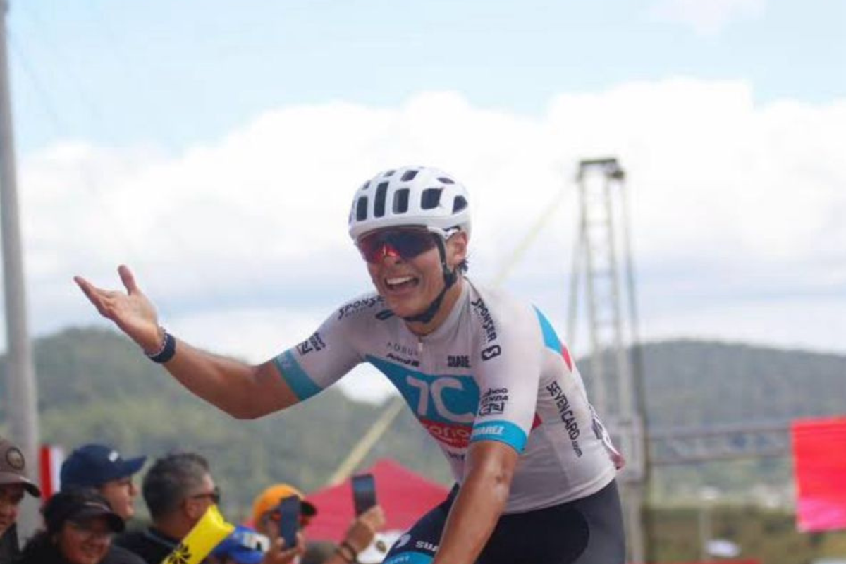 Sebastián Calderón consiguió el primer gol volador del segundo tiempo.

 – Noticias cr