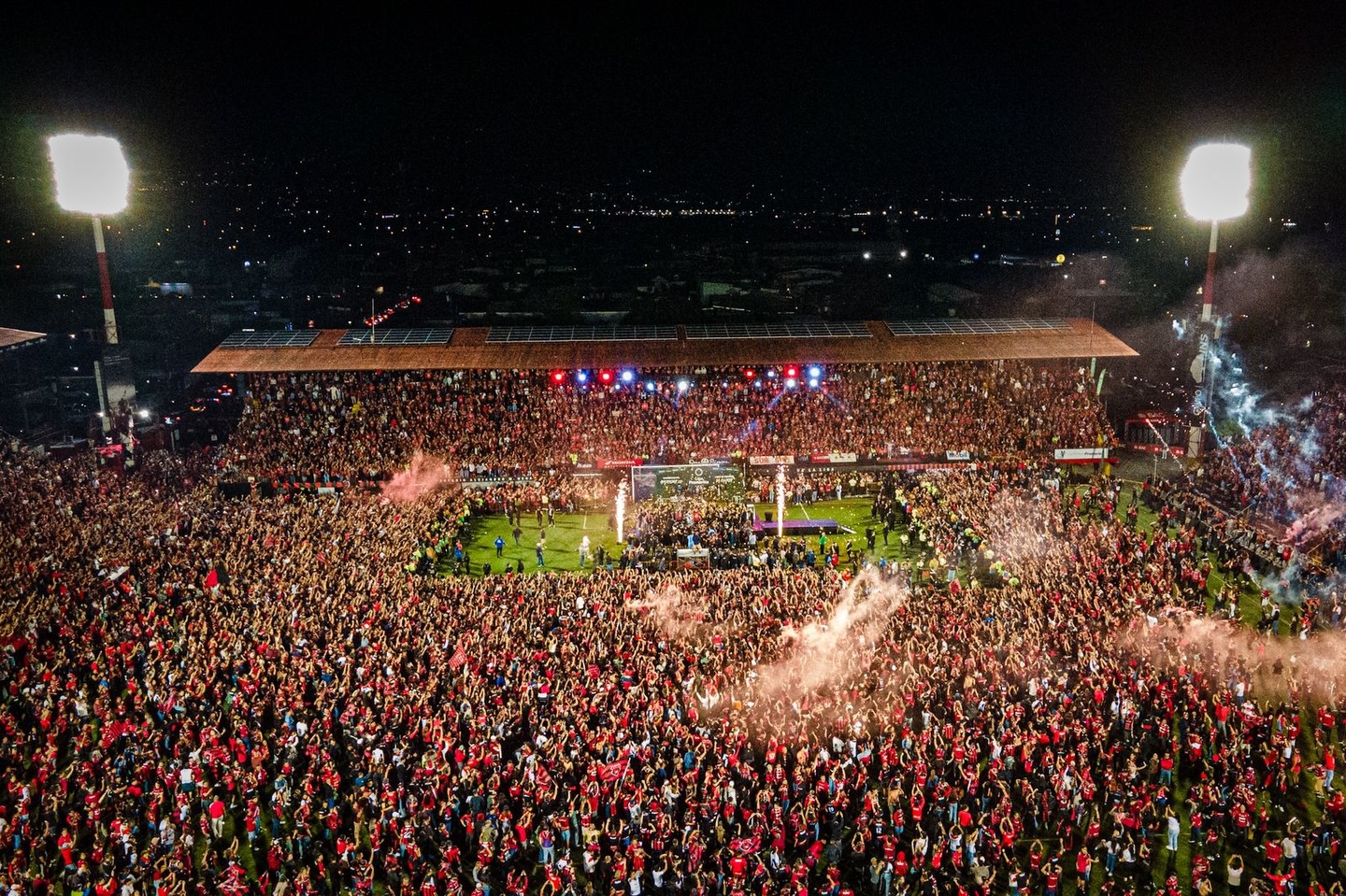 Millonario alajuelense sancionado con multa

 – Noticias cr