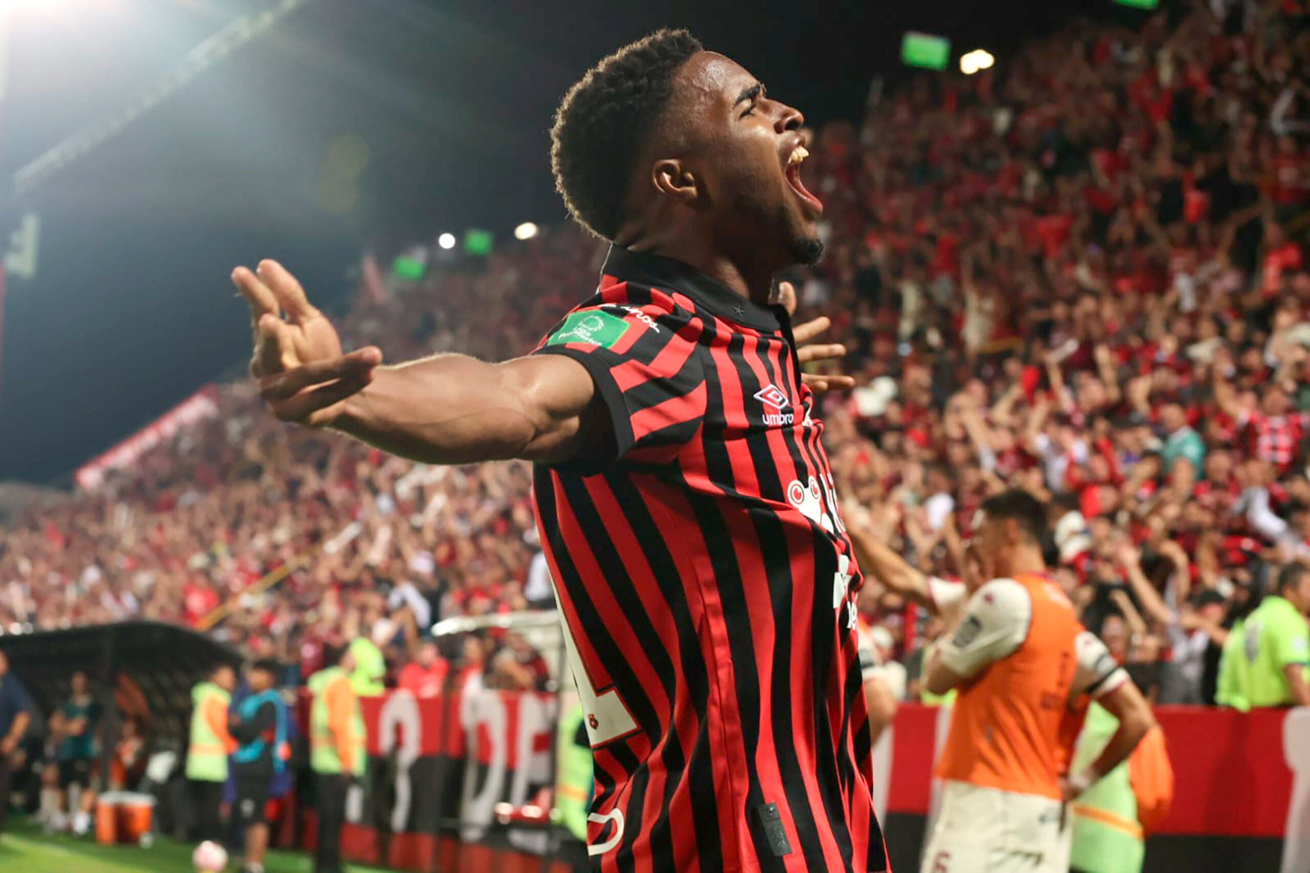 De un título nacional a un sueño de la MLS

 – Noticias cr