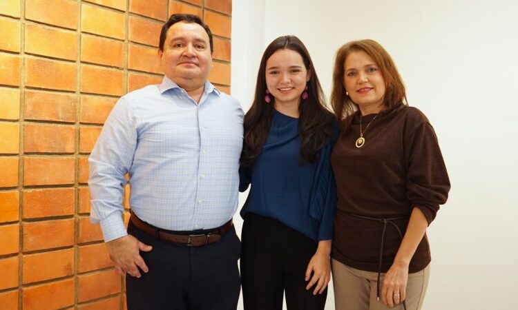 Estudiante de escuela pública obtuvo calificación perfecta para ingresar al TEC: “Desde niña siempre me gustaron los desafíos y esta prueba fue uno de ellos”

 – Noticias cr