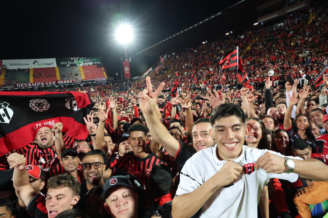 Alajuelense continúa la fiesta número 31 este domingo

 – Noticias cr