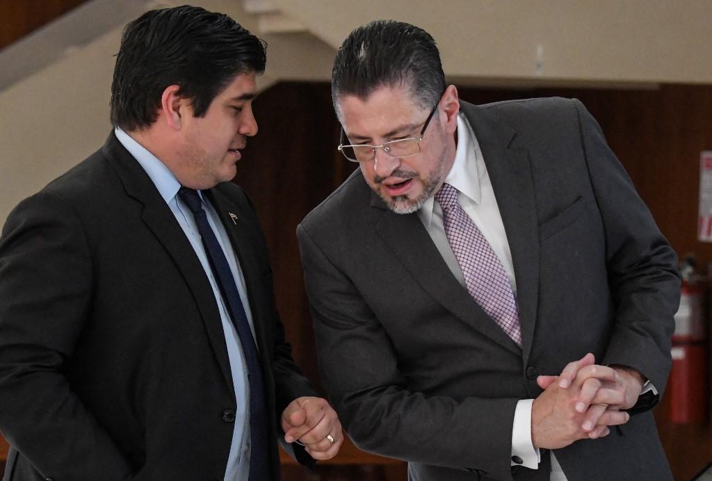 «Si en algo me equivoqué fue en traerte al país»: Carlos Alvarado sobre Chaves

 – Noticias cr