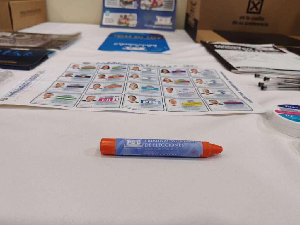 ENCUESTA DEL CIEP SOBRE ELECCIÓN DE PRODUCTOS