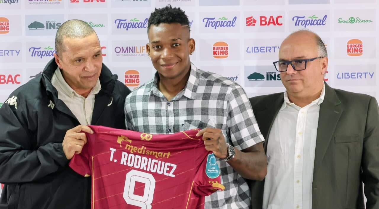 ¿Tomás Rodríguez no quiso venir a Saprissa? Esto es lo que dice Lonis.

 – Noticias cr