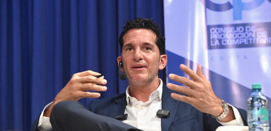 «Bien podría haber un gran cambio en las últimas semanas», dice el candidato José Aguilar sobre las encuestas.

 – Noticias cr